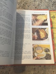 Vintage Betty Crocker’s Cookbook 1973 12th Printing Pie Cover Book Crocker