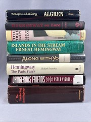 Lot of 8 Ernest Hemingway Related Mixed Titles Vintage Books HC/DJ
