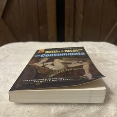 Consummata, 2011 Paperback Mickey Spillane READ ONCE Hard Case Crime +bonus MMPB