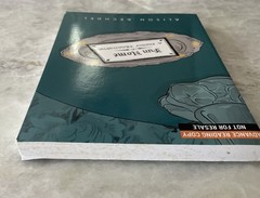 Fun Home by Alison Bechdel. Uncorrected Proof, First Run. Plus 3 postcards!