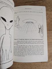 Close Extraterrestrial Encounters Alien UFO Experiences First Edition – Boylan