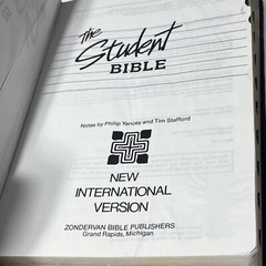 The Student Bible NIV Burgandy 1987 Zondervan Bonded Leather index