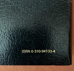 Holy Bible King James Version With Helps Words Of Christ in Red Letter Zondervan