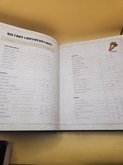 Minecraft: Gather, Cook, Eat! Official Cookbook by Tara Theoharis (2023,…