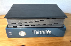 NIV Faithlife Illustrated Study Bible Black Premium Bonded Leather Indexed LNOB