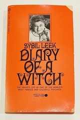 „Diary of a Witch” 1969 5th Printing Sybil Leek Signet Paperback, Very Rare HTF
