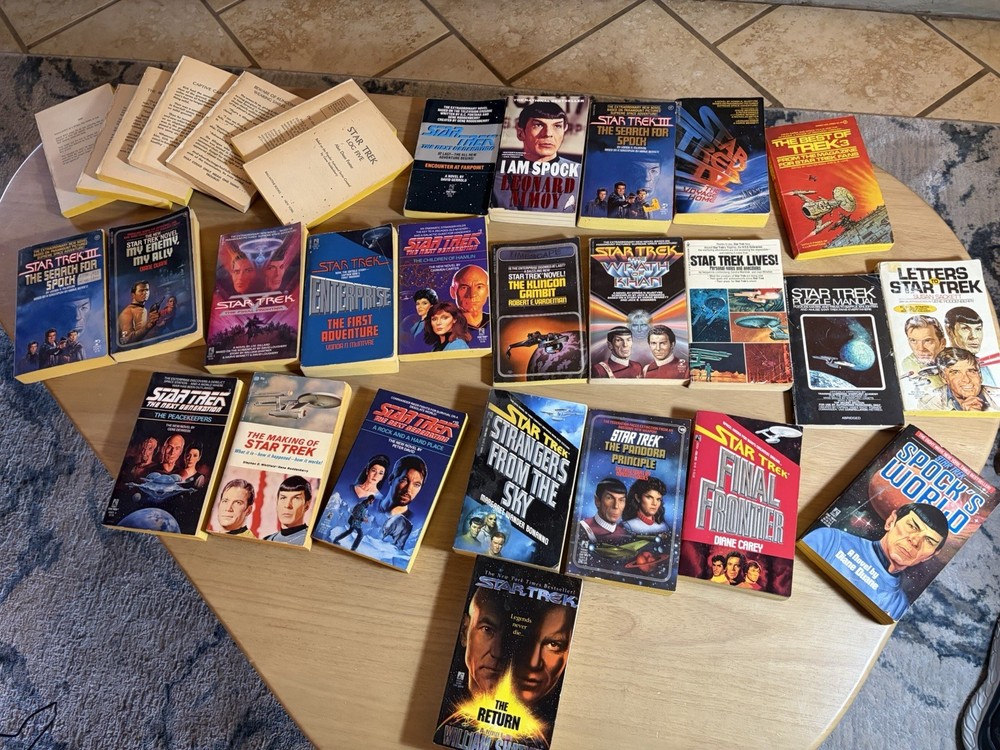 Star Trek Paperback Lot 31 TNG Original Series Novels Film Tie-Ins Foster