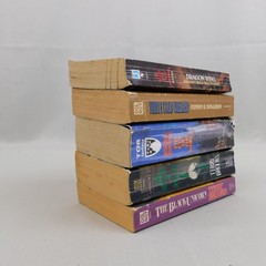 5pc Epic Fantasy Paperback Lot Weis Hickman Donaldson Terry Brooks Robert Jordan