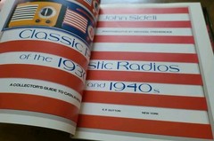 Classic Plastic Radios Of The 1930s & 1940s John Sideli 1990 First Edition SC
