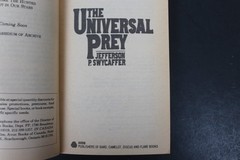 The Universal Prey Jefferson P. Swycaffer 1985 First Printing Science Fiction PB