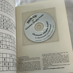 New 24 Victorian Display Fonts CD-ROM and Book Dover