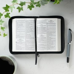 KJV Holy Bible Mini Pocket Bible Zippered Black Faux Leather – Imitation Leather