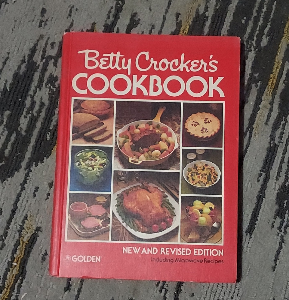 Betty Crocker Cookbook New/Revised Edition 1979 Golden Press 2nd print Hardcover