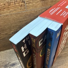 The Hunger Games Trilogy: The Hunger Games / Catching Fire / Mockingjay, Collins