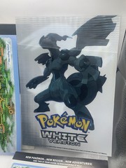 Pokémon Black & White Collectors Ed Hardcover Strategy Guide W lenticular Poster
