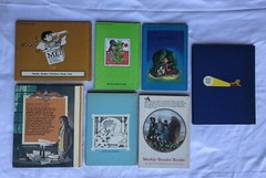Mixed Lot of 7 Vintage Weekly Reader Books With The Wizard Of Oz