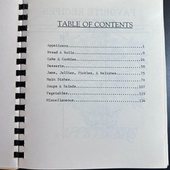 Vintage Church Cookbook 144 Pages Fresno, CA „Our Favorite Recipes” 1972