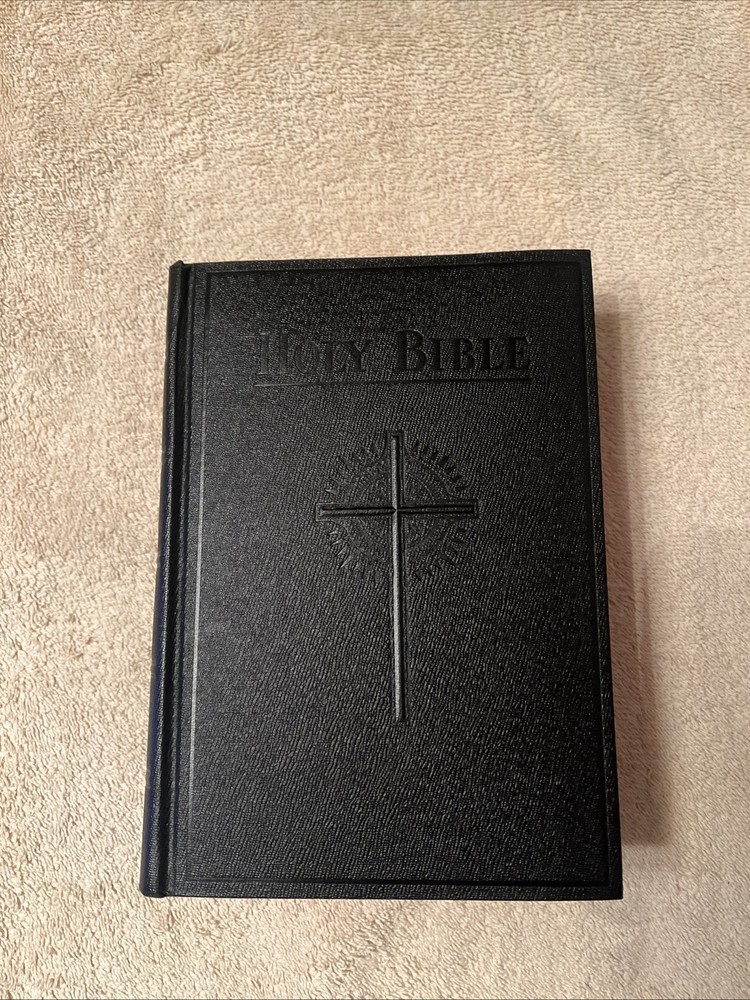 St Joseph New Catholic Edition Illustrated Of The Holy Bible – 1962