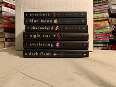 Lot of 6 The Immortals Series 1-6 Alyson Noel Evermore VERY GOOD!