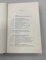 The End: A Complete Overview of Bible Prophecy & the End of Days – Hitchcock, M