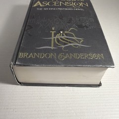 Well of Ascension Mistborn #2 Brandon Sanderson Hardcover *Heavy damage