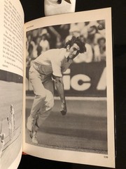 Signed Copy (from 3 players) Max Walker Back To Bay 13 G.Spark Ed. 1980 First Ed