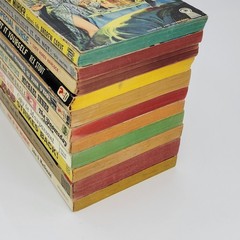 Lot of 11 vintage paperback books 1950s 1960s murder scifi humor mystery crime