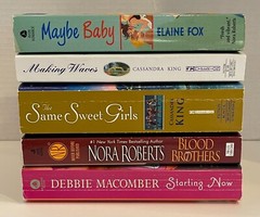 Paperbacks (5) – Contemporary Women’s Fiction Romance – Various Authors