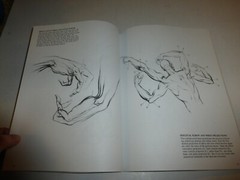 Drawing Dynamic Hands by Burne Hogarth 9780823013685 (Paperback, 1988) 122