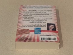 Daisy Jones and the Six by Taylor Jenkins Reid Paperback Like New