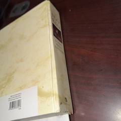New Living Translation Bible (Giant Print) – Hardcover By Tyndale – GOOD