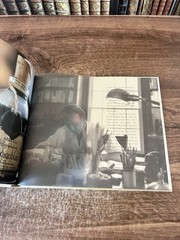 ISLAND LIFE: INSPIRATIONAL INTERIORS By India Hicks – Hardcover **Excellent**