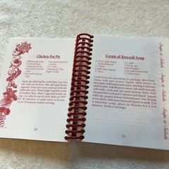 Holiday Favorites Mini Size Cookbook 184 Pages of Recipes 1999 Rada Mfg. Co.