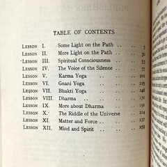 Advanced Course in Yoga Philosophy & Oriental Occultism – Yogi Ramacharaka 1977