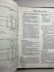 British Leyland Austin Morris 1-1 ½ Ton Series LD 260 -360 Factory Manual Book