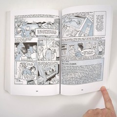 Fun Home Family Tragicomic Graphic Memoir Paperback Book Alison Bechdel 2006