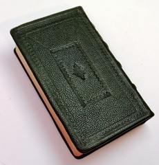 ANTIQUE CATHOLIC LATIN ENGLISH MISSAL; FINE BINDING; TLM BRIGHT GILT; CA.. 1962