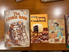 Lot of 14 Vintage Cook Books, 1931-1979 – Congressional Club, DAR Valley Forge