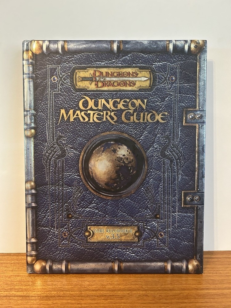 Dungeons & Dragons Dungeon Master’s Guide: Core Rulebook II V.3.5 Hardcover
