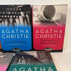 Agatha Christie Collection 5 Book Lot. 2007 Black Dog & Leventhal -Poirot Maple