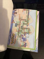 Pokemon HeartGold & SoulSilver Strategy Guide (Trade Paperback, 2010) w/Poster