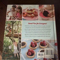 American Girl Baking Cookbook Williams-Sonoma Illustrated Hardcover Ages 9-12