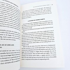 Atomic Habits by James Clear Build Good Habits Paperback Free Postage