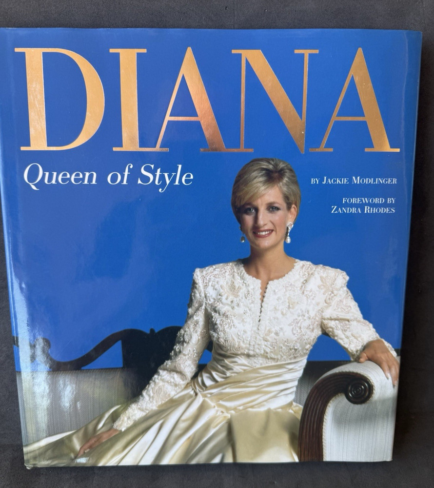 DIANA Queen of Style Coffee Table Book HC 1998 by Jackie Modlinger