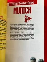 MUNICH ~ Insight Compact Guides ~ Tour Guide ~ 2000 ~ 104 pages