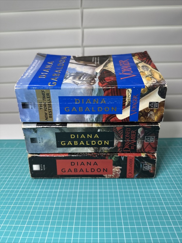 Outlander Series #1-3 PB Book Lot Diana Gabaldon Original Covers Vintage Romance