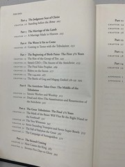 The End: A Complete Overview of Bible Prophecy & the End of Days – Hitchcock, M