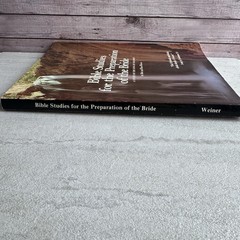 Bible Studies for the Preparation of the Bride: A Study of the Song of Solomon