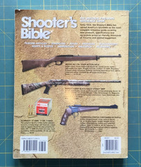 2004 Shooters Bible No. 95, 576 Pages, like new