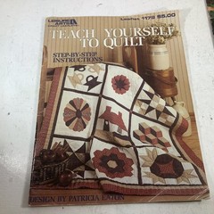 Quilting Book Potpouri Lot of 21 – 5 HCs & 16 Soft Cover Project Books VG